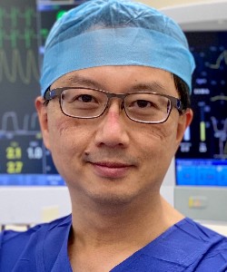 Dr. Alwin Chuan