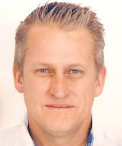 Dr. Kevin King