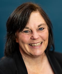 Holly Nesbitt