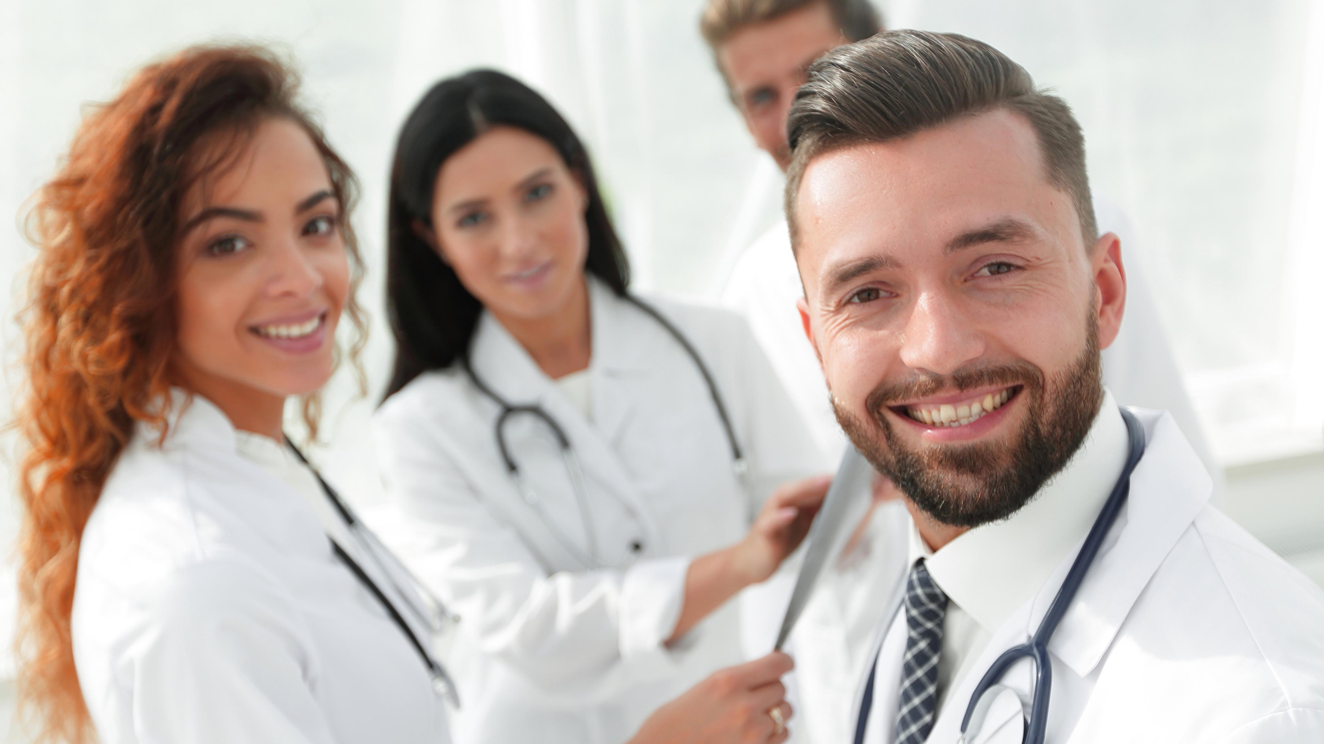Associate Faculty Group of Doctors